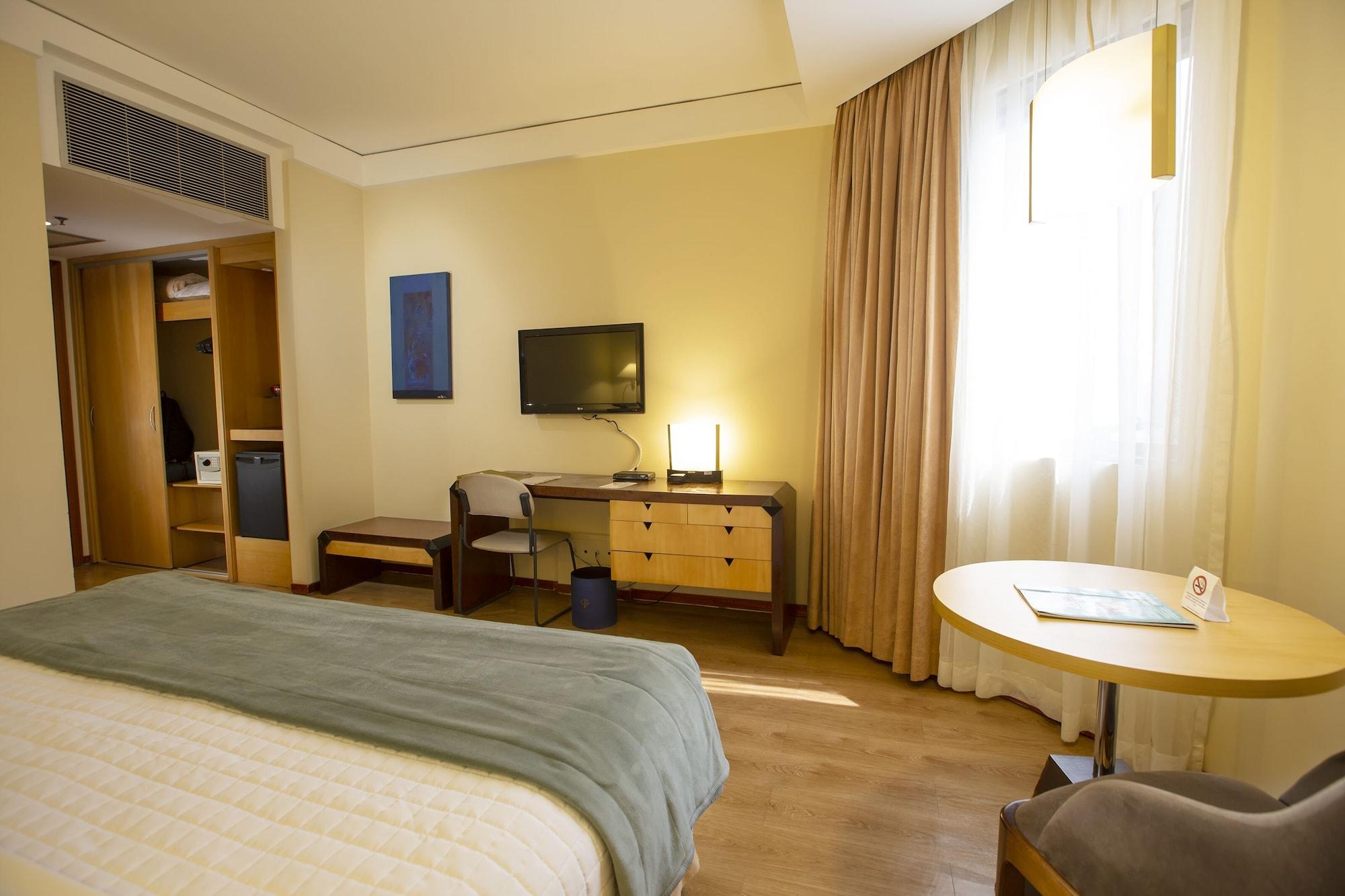 Golden Tower Pinheiros By Fenix 酒店 4*